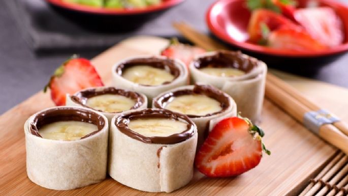 Rollitos de plátano con crema de avellana: Un postre pensado para consentir a los reyes de la casa