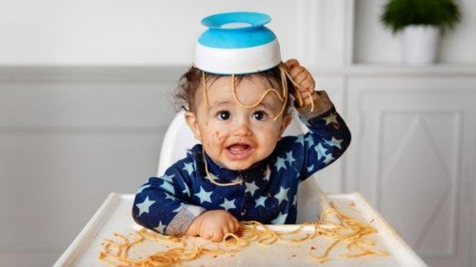 Con la comida ¡Sí se juega! Descubre porqué esta acción es importante en el desarrollo de tu hijo