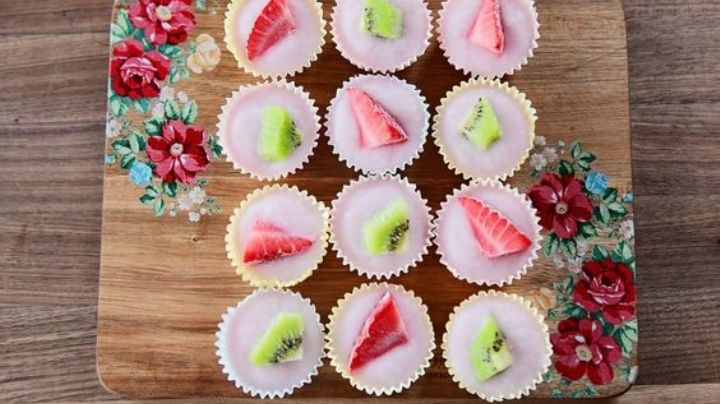 ¡Perfectos para el calor veraniego! Prepara unos deliciosos 'cupcakes' de yogur congelado