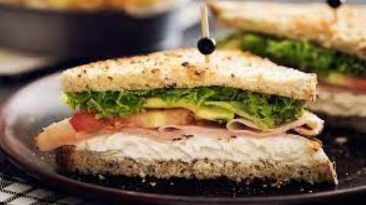 Alegra tus días con el sándwich de pavo perfecto hecho en casa y sin complicaciones