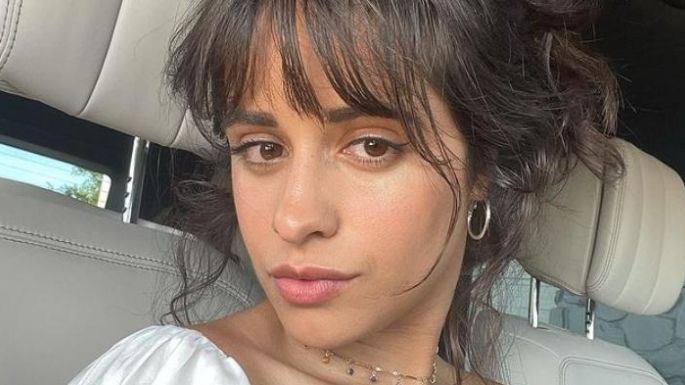 Camila Cabello deja el vestido de princesa y luce un estampado 'animal print'