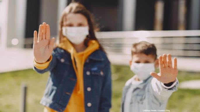 Alerta: El uso de cubrebocas expondría a los niños a niveles altos de dióxido de carbono