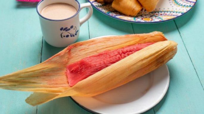 Para una merienda diferente: Prueba estos tamales de avena con fresas naturales