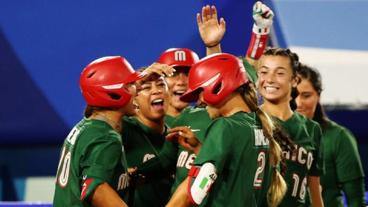 ''No se sienten mexicanas'': Expulsan a jugadoras de softbol por tirar uniformes a la basura