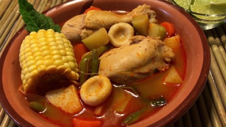 Prepáralo de forma diferente: Después de probar este mole de olla con pollo nada será igual