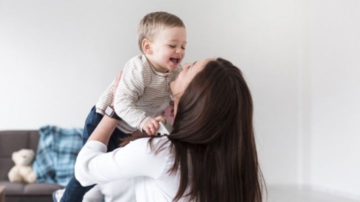 Educación emocional para el bebé: Así es como la puedes implementar los primeros meses