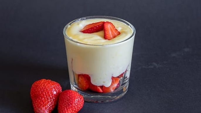 Prueba el dulce sabor de estas fresas con crema veganas y deleita tu paladar