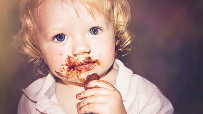 Descubre los asombrosos beneficios del chocolate para tus hijos y déjalos comer