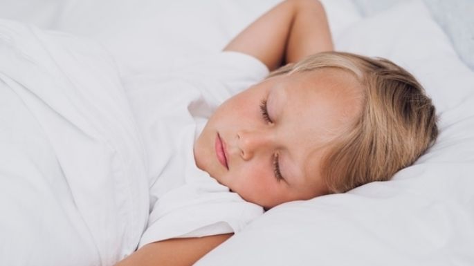 ¿Se mueve mucho? Conoce por qué tus hijos son inquietos al dormir