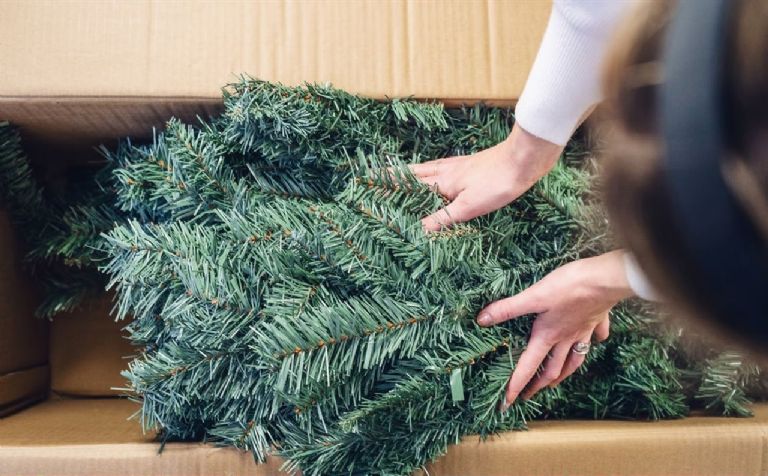 Cómo quitar el árbol de Navidad