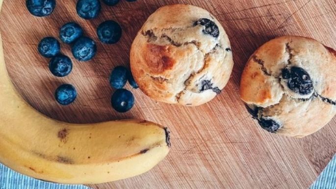 ¿Alimentación complementaria? Prepara a tus bebés estos muffins con plátano y leche materna