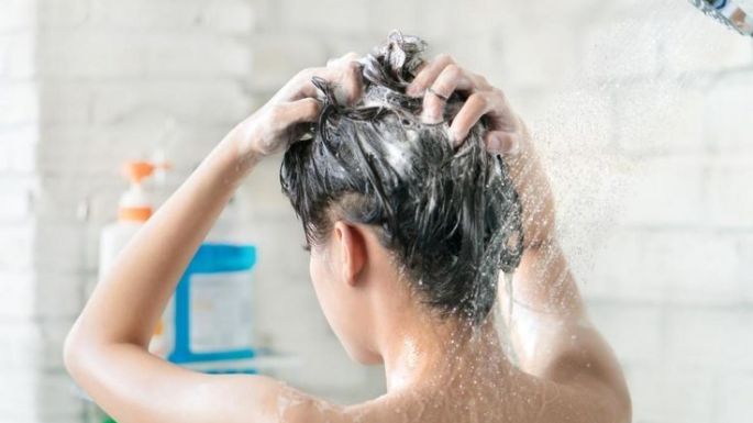 Conoce los beneficios de bañarte con agua fría en pleno invierno