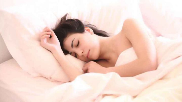 Super guía de 3 pasos fáciles para saber si duermes lo suficiente por más noches y cuidar tu salud
