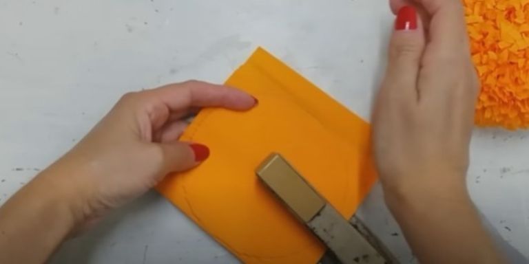 Cómo hacer cempasúchil de papel