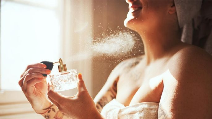 No te asustes: Retira la mancha de perfume que ensució tu ropa con este ingrediente