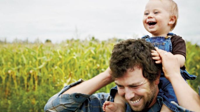 El trabajo no solo es de mamá: Conoce todo sobre la paternidad consciente y aplícala