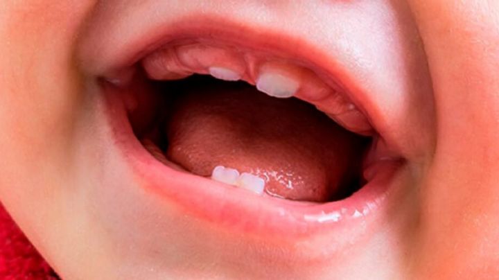 Atención mamás: Todo lo que NO debes de hacer al salir los primeros dientes de tu bebé