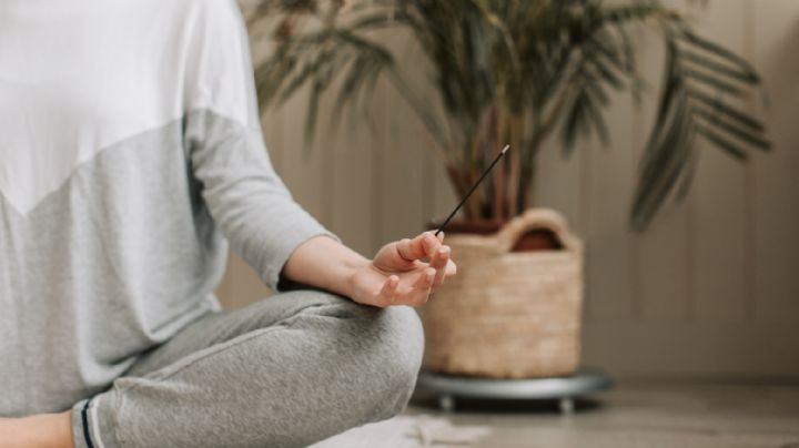 Así es cómo debes de meditar para mejorar tu autoestima y valorarte cada día más