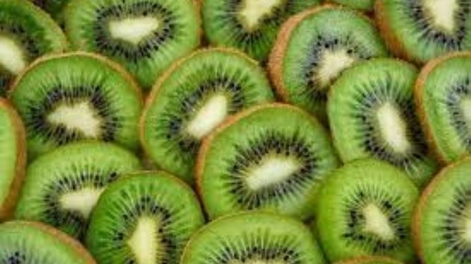 Hablemos del kiwi: Entérate de todos los nutrientes que tiene para ofrecerte