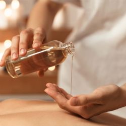 Aceite de chabacano: 3 buenas razones para usarlo en la piel y cabello