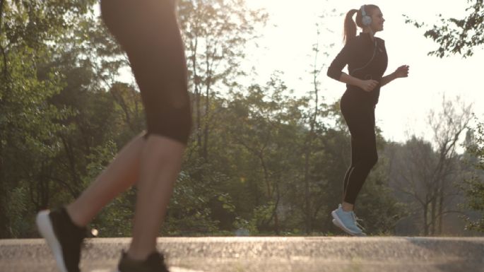 ¿Al aire libre o en el gimnasio? Este es el mejor lugar para hacer ejercicio