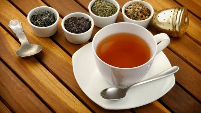 Receta de té de hiervas para revertir los efectos de Mercurio retrógrado