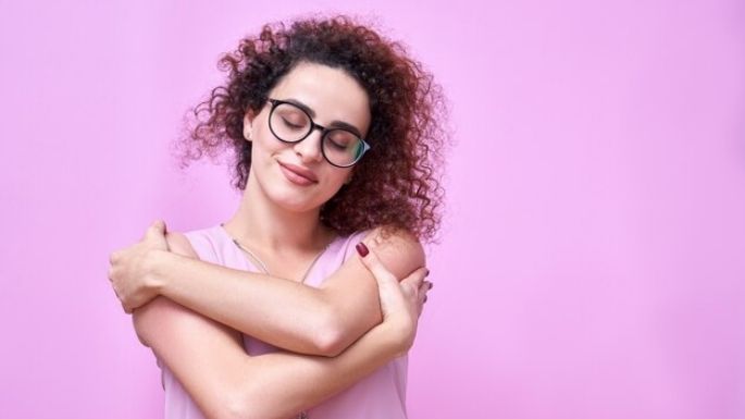 Celebra San Valentín con este ritual de amor propio