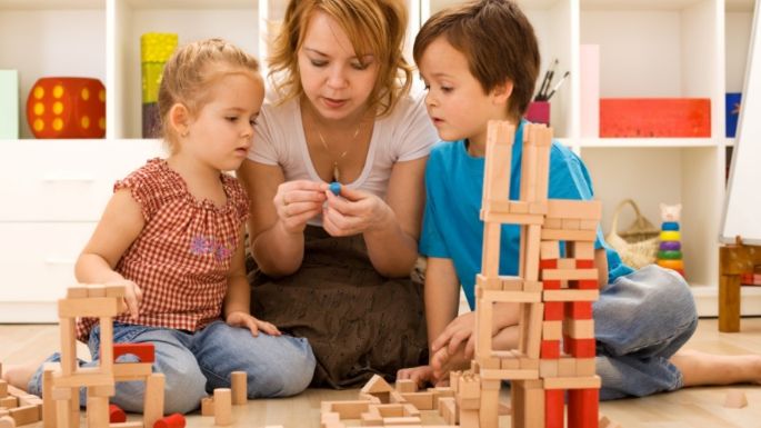 Comparte tiempo con tu hijo: Beneficios de jugar 2 horas con los pequeños