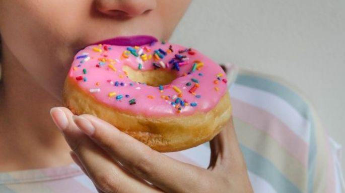 ¿Consumes mucha azúcar? Estos son los efectos negativos en la piel