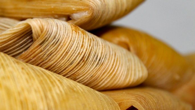 Reinventa un clásico: Tamales de limón para chuparse los dedos