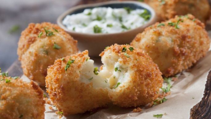 Platillo crujiente: Receta de croquetas de coliflor y papa