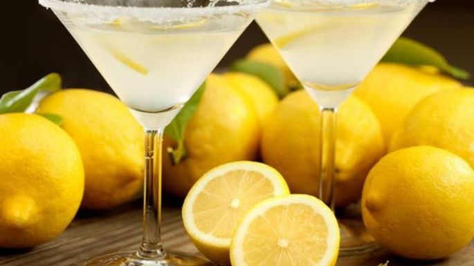 ¡Irresistible! Date gusto con un frío 'Lemon drop martini'