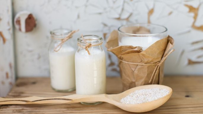 Quítate el calor con esta rica y refrescante agua de amaranto