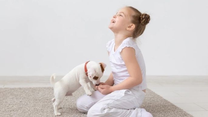 De esta forma las mascotas pueden contribuir en la salud emocional de los niños