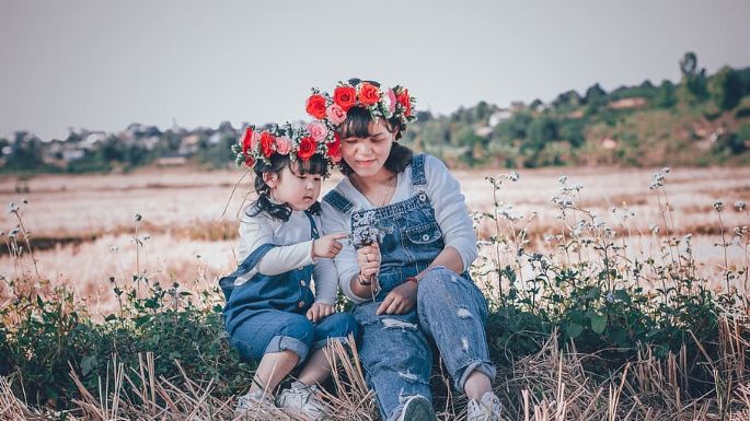 10 enseñanzas que harán de tu hija una mujer valiente, fuerte y feliz