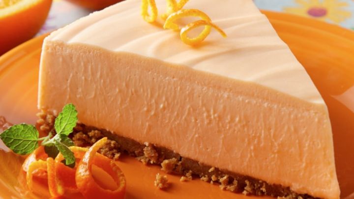 Prepara este cheesecake de naranja y endulza tu día