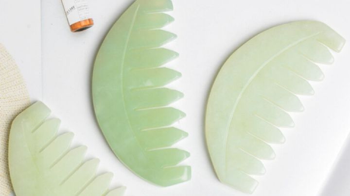 Promueve el crecimiento de tu cabello con ayuda de un cepillo de Gua Sha