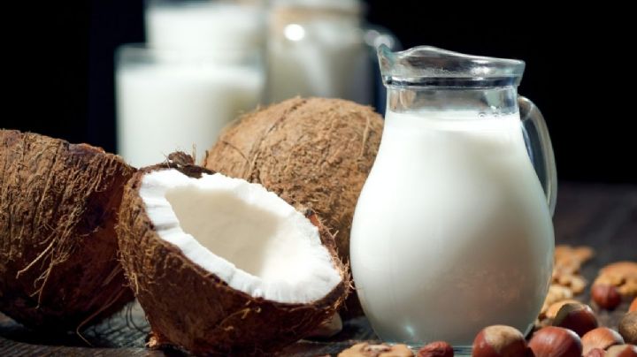 ¿Intolerante a la lactosa? Aprende a preparar tu propia leche de coco casera