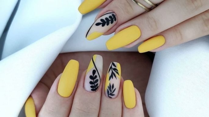 Adelántate a las tendencias con los diseños de uñas perfectos para el verano