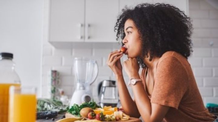 Comer sin sentido: Conoce qué es y por qué nunca en tu vida debes hacerlo