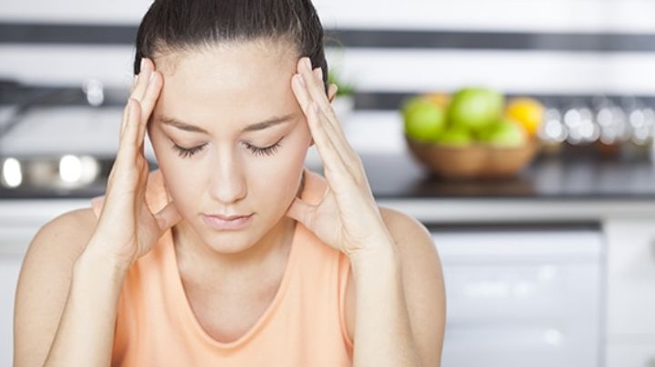 ¡Calma el dolor! Alivia la migraña con estos alimentos