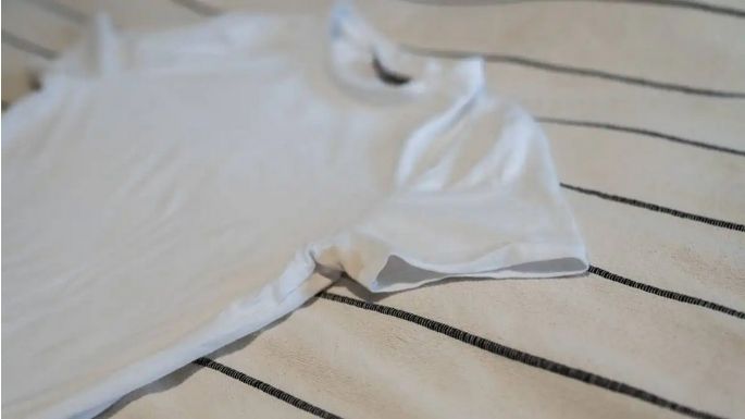 ¡Ideal para viajeros! Trucos para desarrugar la ropa sin necesidad de usar plancha