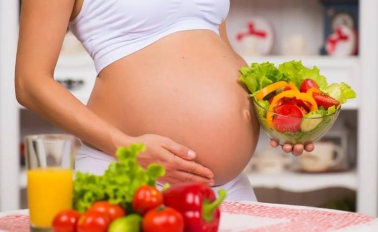 Alimentos esenciales en el embarazo