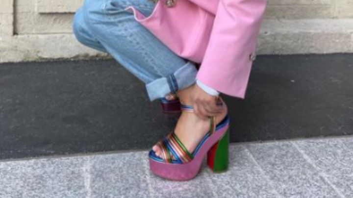 Zapatos disco: El recuerdo de las discotecas y de la vida de colores