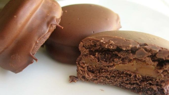Deleita tu paladar con estos dulces alfajores de chocolate