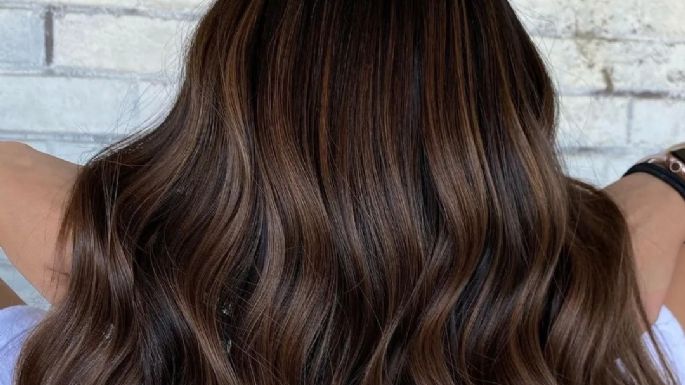 ¡Tinte natural! Así puedes pintar tu cabello en tono chocolate de forma casera