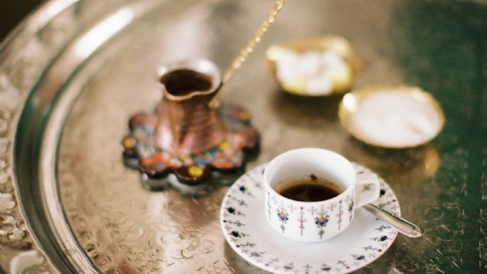 Desventajas de beber café por la mañana; así es como esta bebida daña tu cuerpo