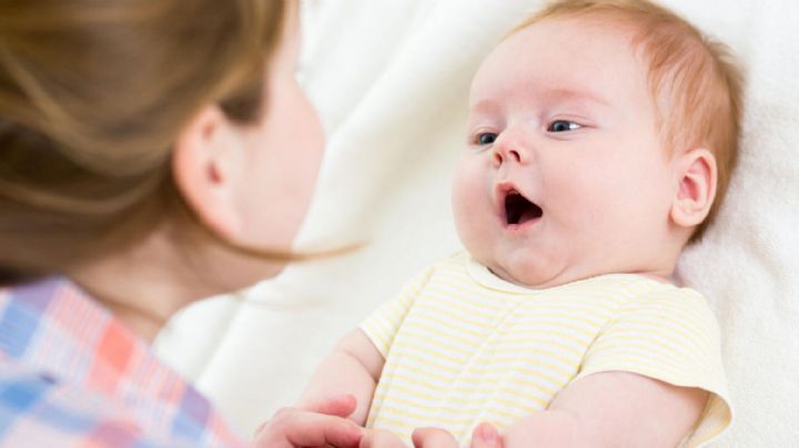 Errores comunes que podrías cometer al comenzar a enseñarle a tu bebé a hablar