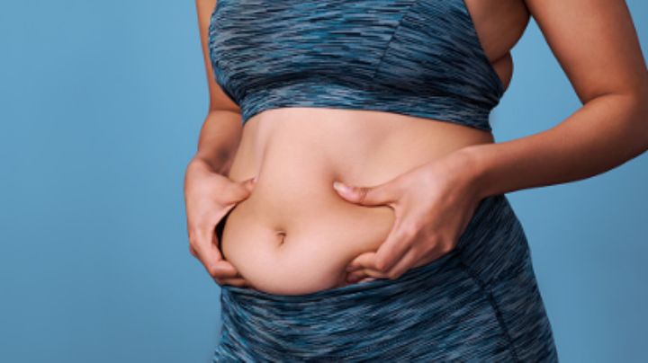 Razones comunes por las que la grasa de tu abdomen no se va