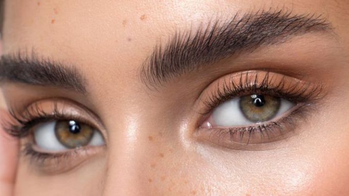 Cejas más obscuras: Tíñelas de forma natural con estos productos